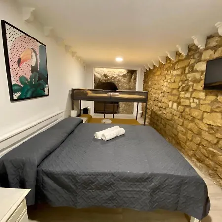 Guest house Cave
