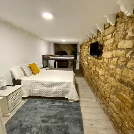 Cave Guest house Alicante